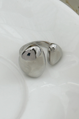 Henley Glossy Drop Asymmetric Rings In Silver