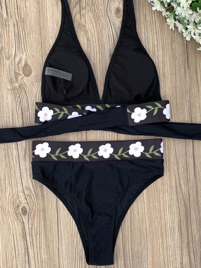 Women's Floral Design Sexy Casual Resort Split Swimsuit (With Breast Pads)