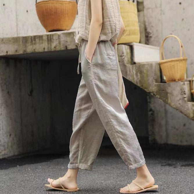 Loose Fitting Straight Cropped Harlan Pants.
