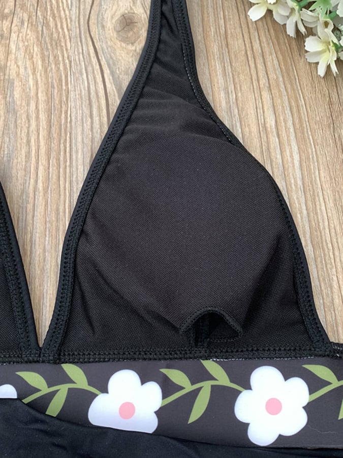 Women's Floral Design Sexy Casual Resort Split Swimsuit (With Breast Pads)