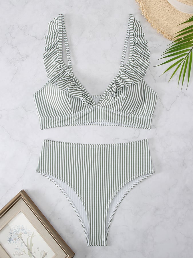 Women's Sexy Casual Resort Split Swimsuit With Ruffle Design (With Breast Pads)