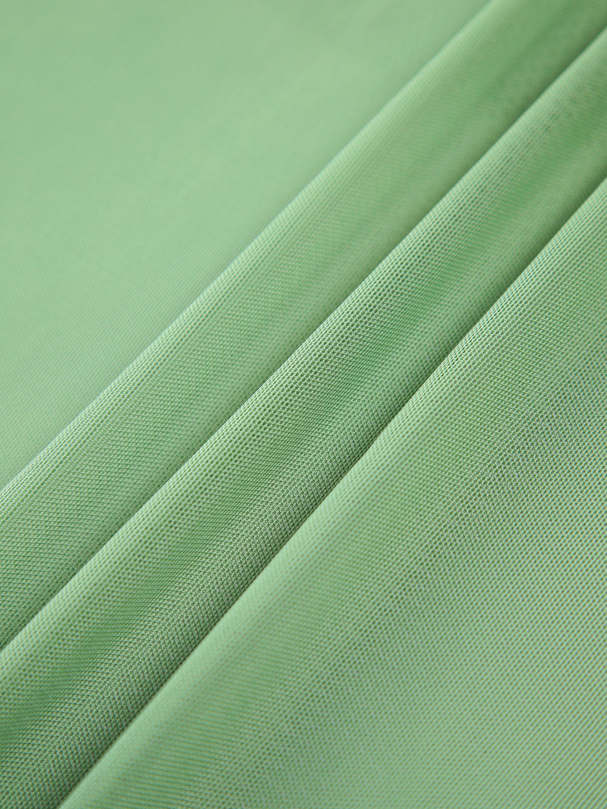 Gerüschtes langes Netzkleid mit Reißverschluss