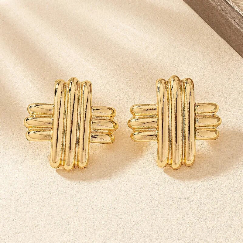 Geometric Twist Earrings