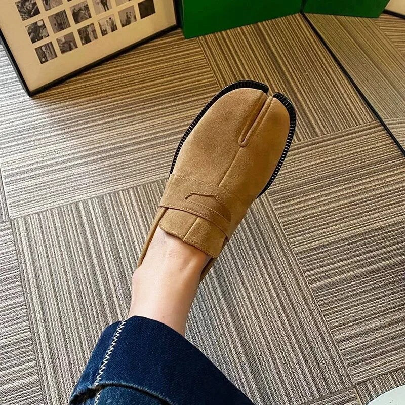 Victoria Loafers