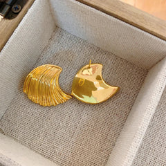 Wave Shell Shape Earrings
