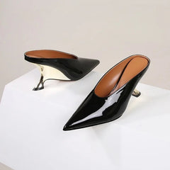 Gabriella Mules
