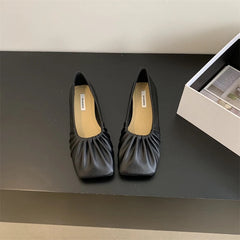 Yulianna Flats