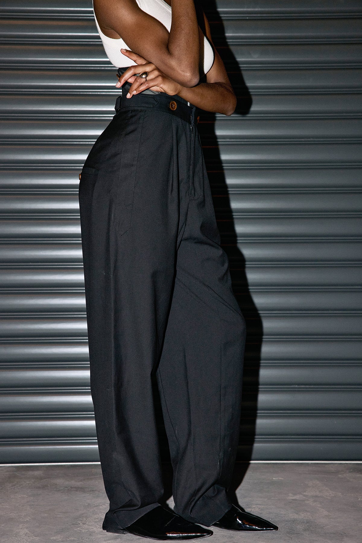 Kiara Fishbone Button Pants