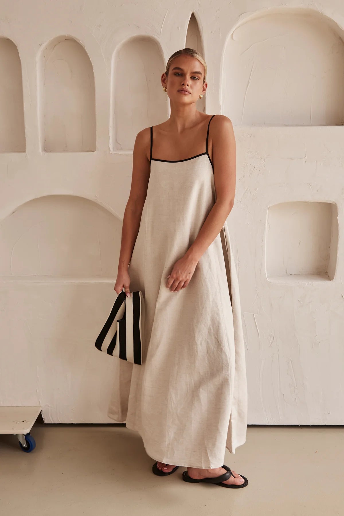 Donna Linen Maxi Dress