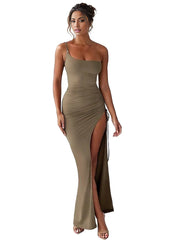 Maxikleid mit One-Shoulder-Träger und hohem Schlitz
