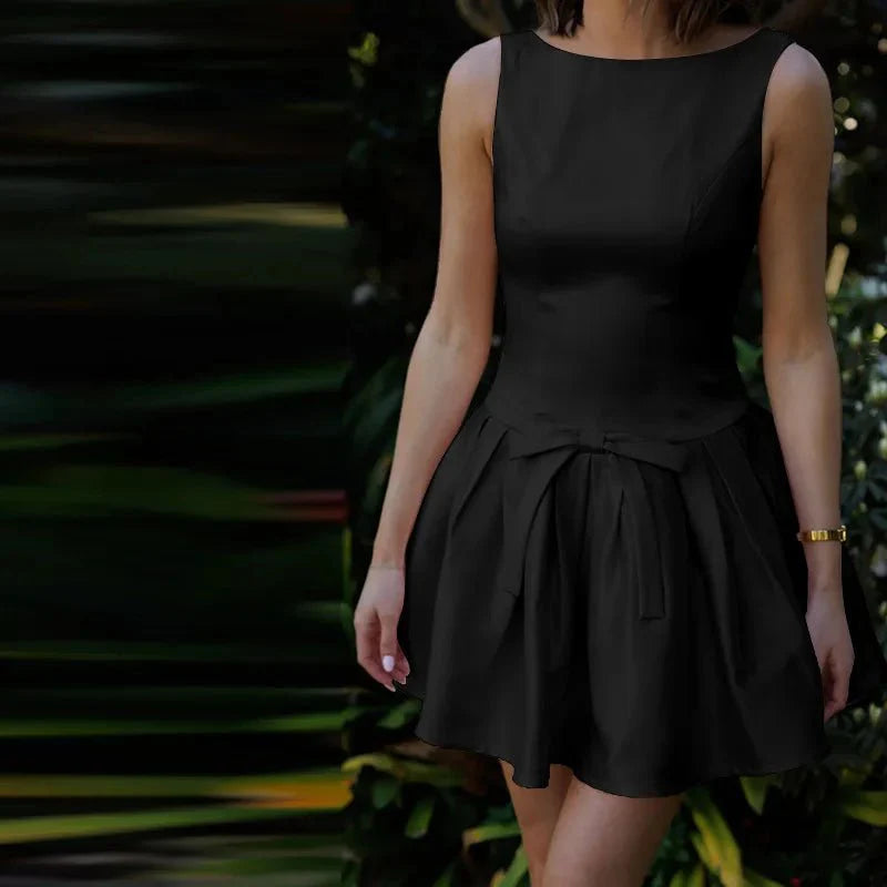 Backless Slim Pleated Short Dress