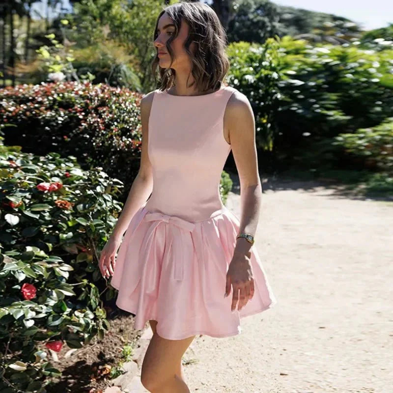 Backless Slim Pleated Short Dress