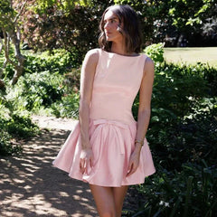 Backless Slim Pleated Short Dress