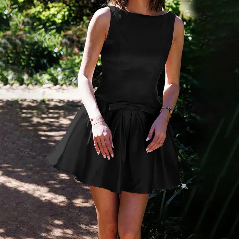 Backless Slim Pleated Short Dress