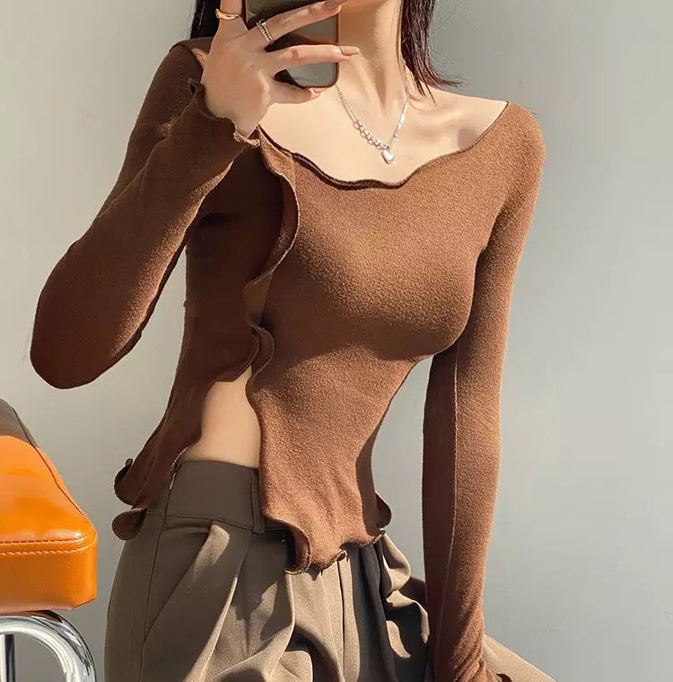 Desiree side split Top