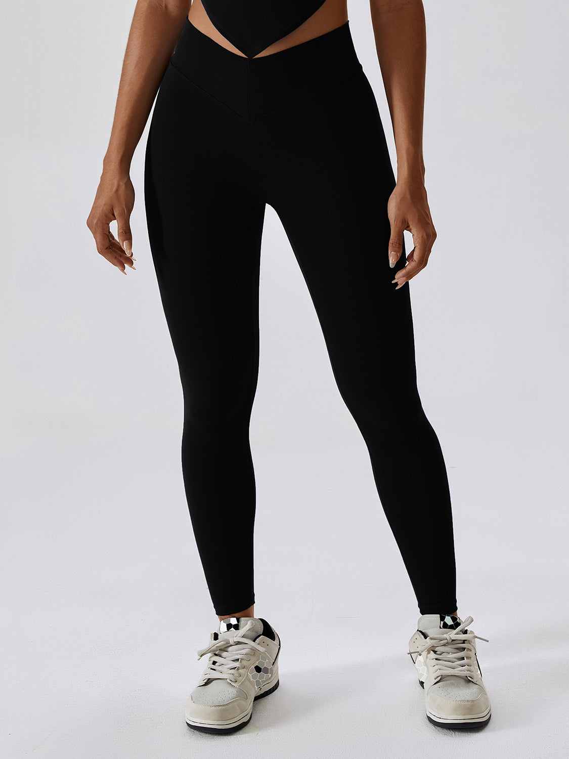 Back V Scrunch Pocket Yoga Leggings