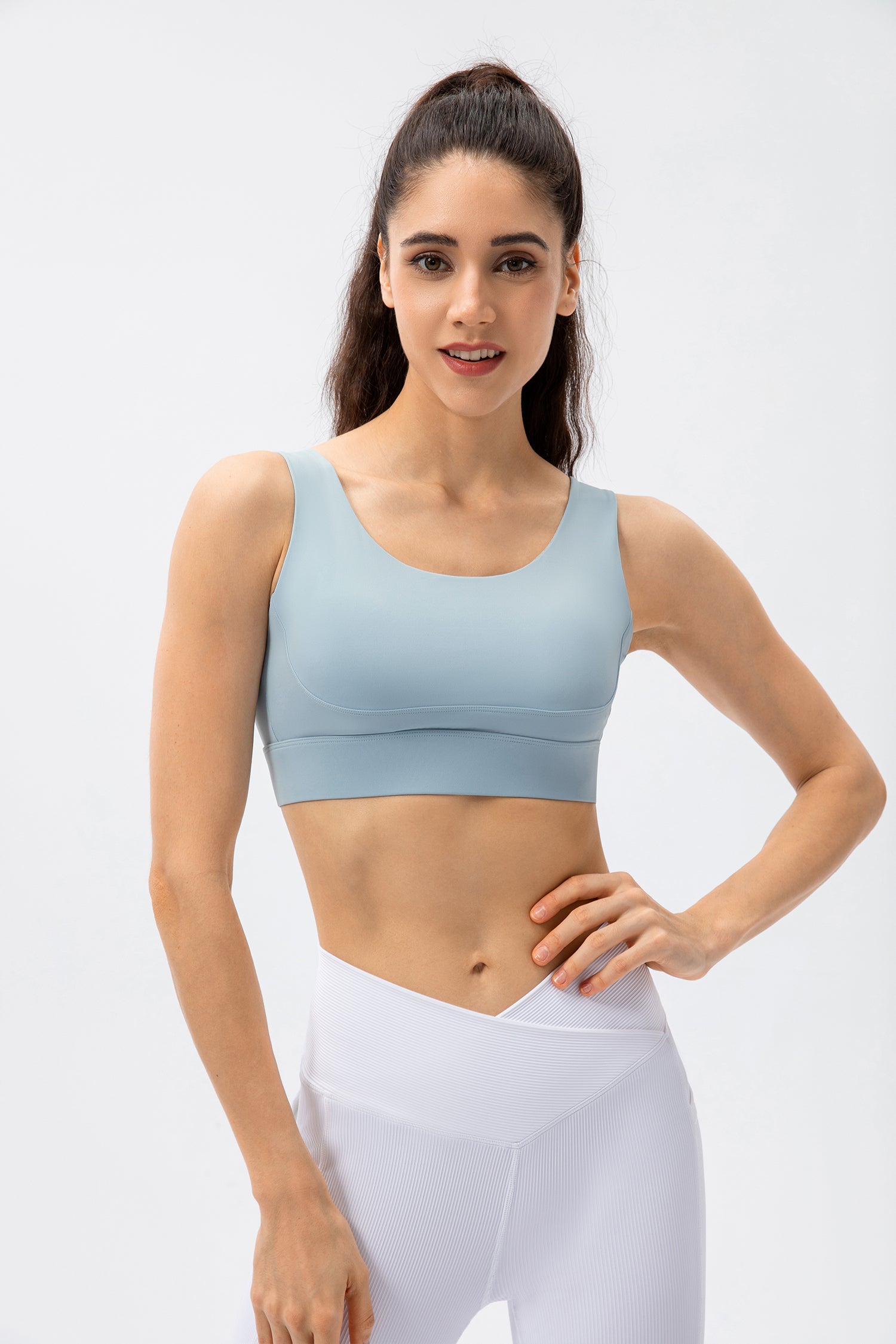 U Neck Crisscross Yoga Sports Bra