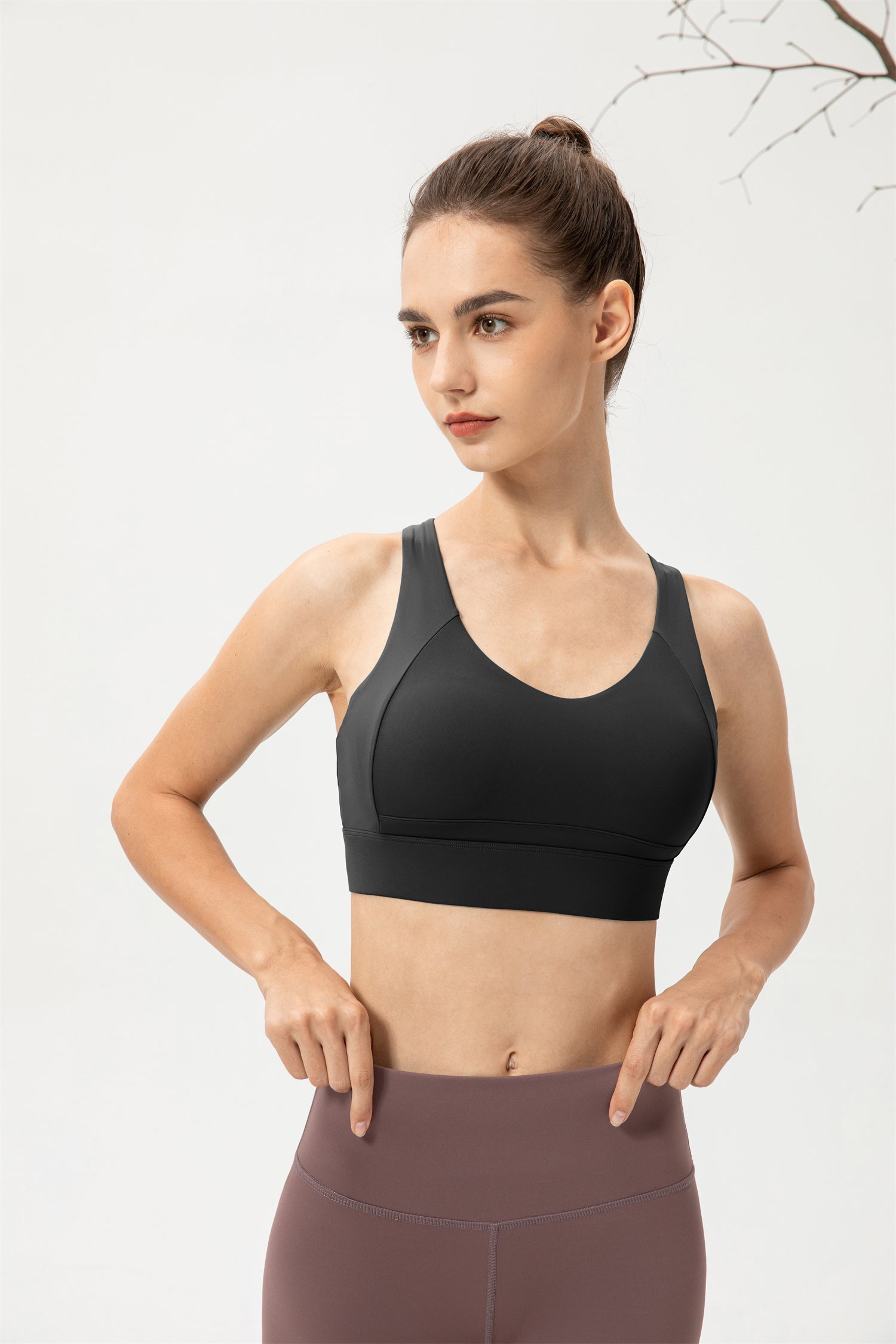 Crisscross Strappy Adjustable Hook Sports Bra