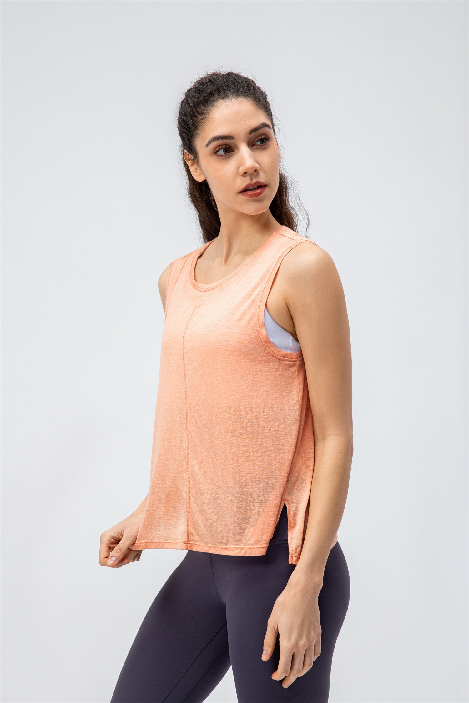 Round Neck Split Sleeveless Sports Top