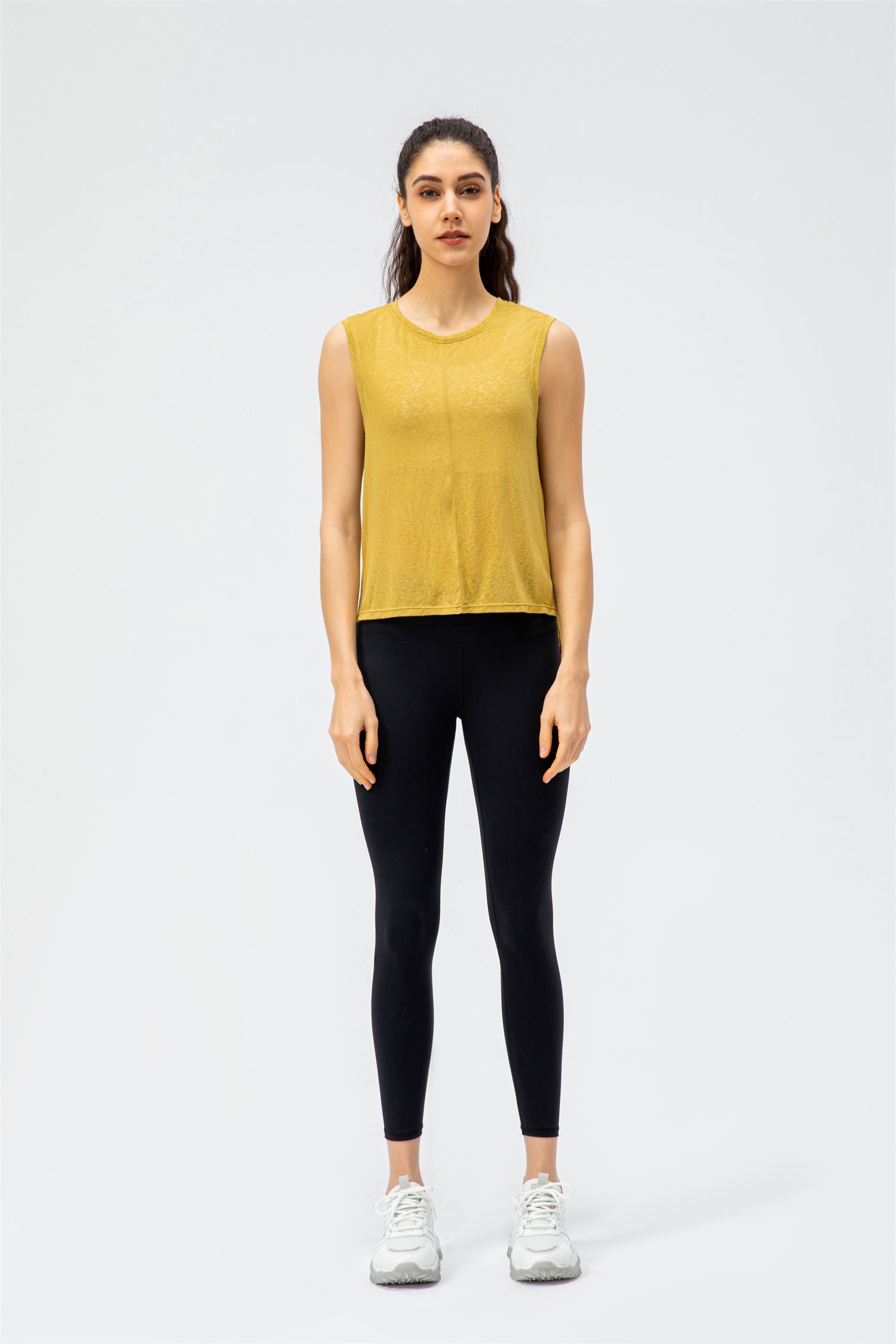 Round Neck Split Sleeveless Sports Top