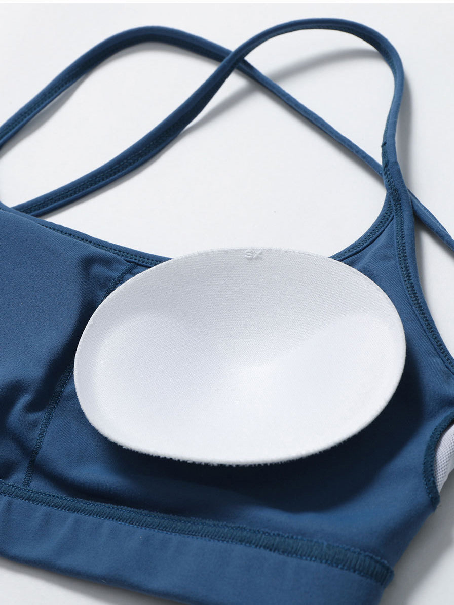 Air Cloud Strappy Cross Back Yoga Bra